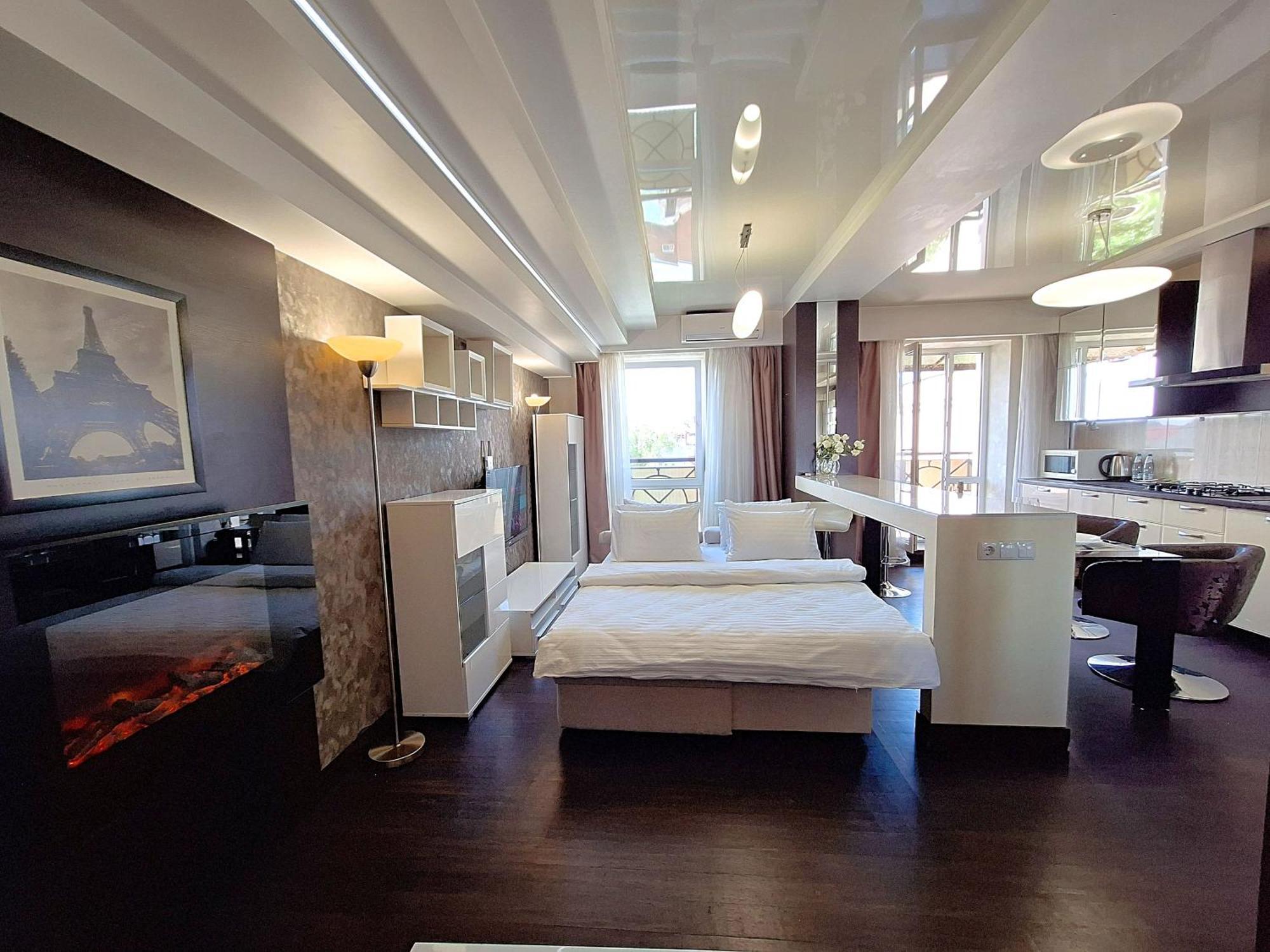 Найбільше Ліжко У Полтаві Мережа Alex Apartments Цілодобово Безконтактне Заселення โปลตาวา ภายนอก รูปภาพ